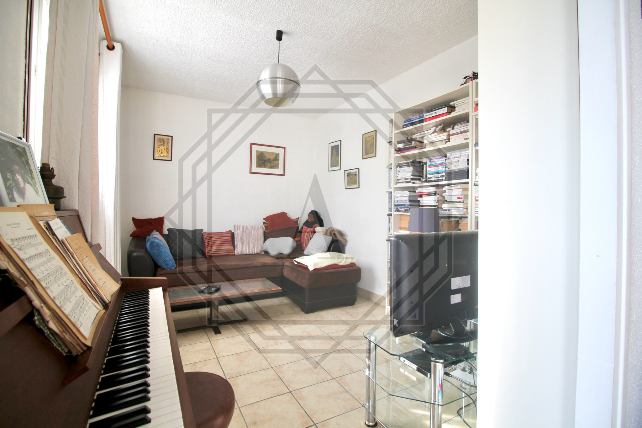 Photo 5